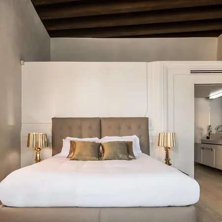 Апартаменты Palazzo Soranzo Noble Floor R&r