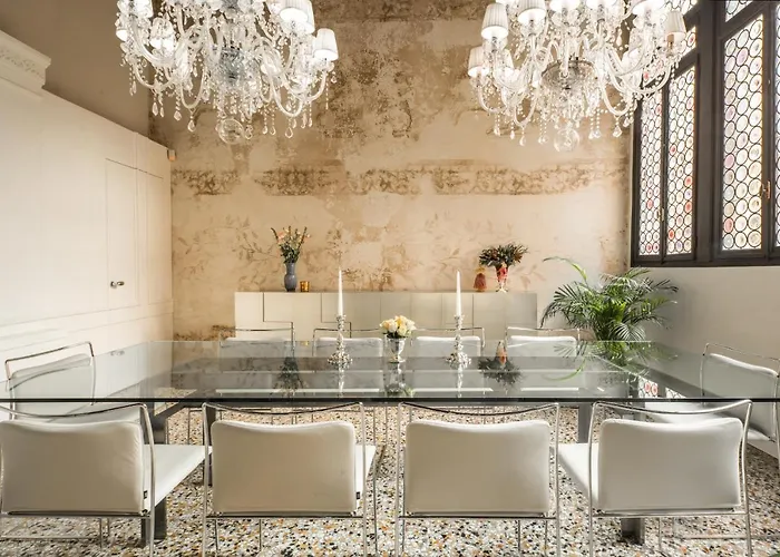 Palazzo Soranzo Noble Floor R&r Apartament *